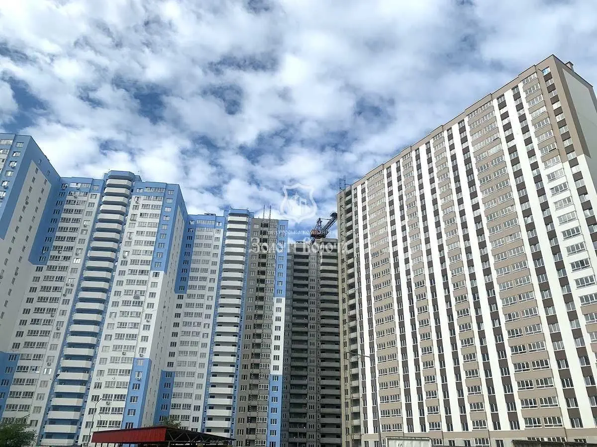 Фото Selling a 3-room apartment, 76.6 sq.m., Dokivska Street  Kotsiubynske, price: 74000 USD, code 9111