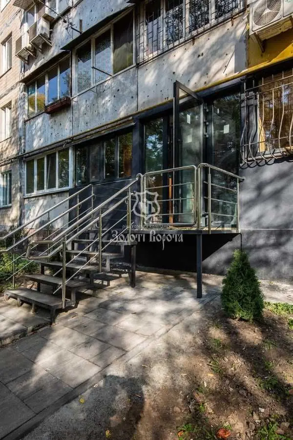 Фото Продаю офіс, 64 кв. м, Звіринецька вул. 61 Київ, ціна: 200000 USD, код 9112