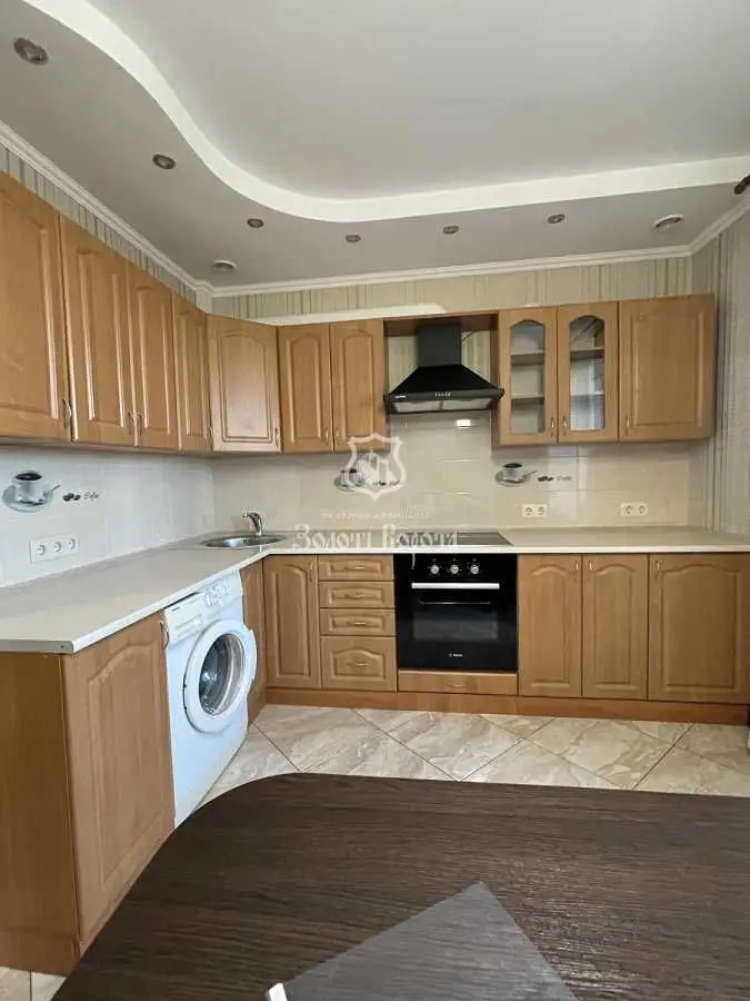 Фото Продаю 1-комнатную квартиру, 34.3 кв. м, Оноре де Бальзака ул. 55в Киев, цена: 62500 USD, код 9113