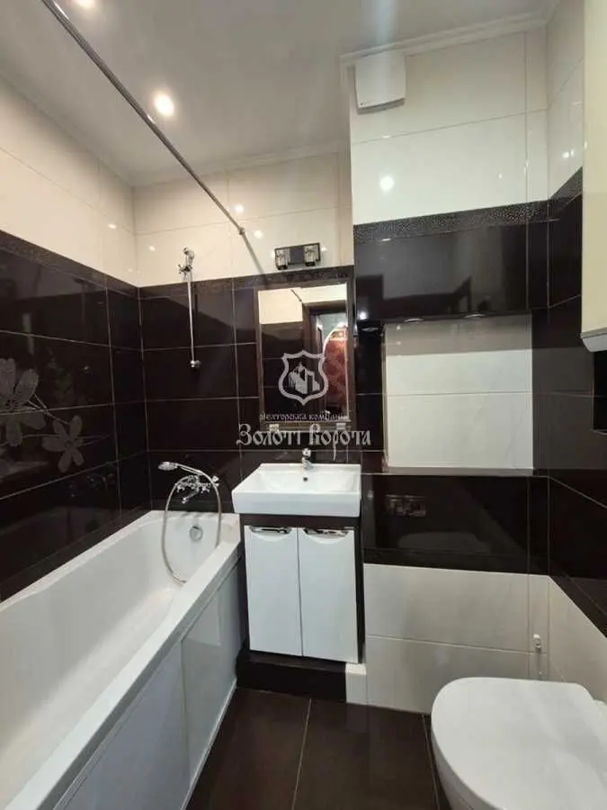 Фото Продаю 1-комнатную квартиру, 34.3 кв. м, Оноре де Бальзака ул. 55в Киев, цена: 62500 USD, код 9113
