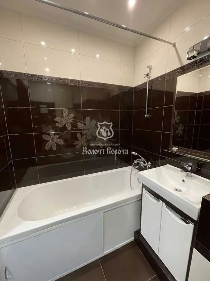 Фото Продаю 1-комнатную квартиру, 34.3 кв. м, Оноре де Бальзака ул. 55в Киев, цена: 62500 USD, код 9113