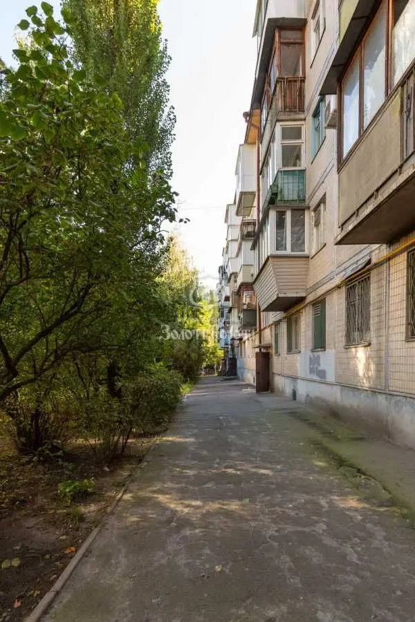 Фото Продаю 2 кімнатну квартиру, 46 кв. м, Метробудівська вул. 7 Київ, ціна: 58000 USD, код 9116