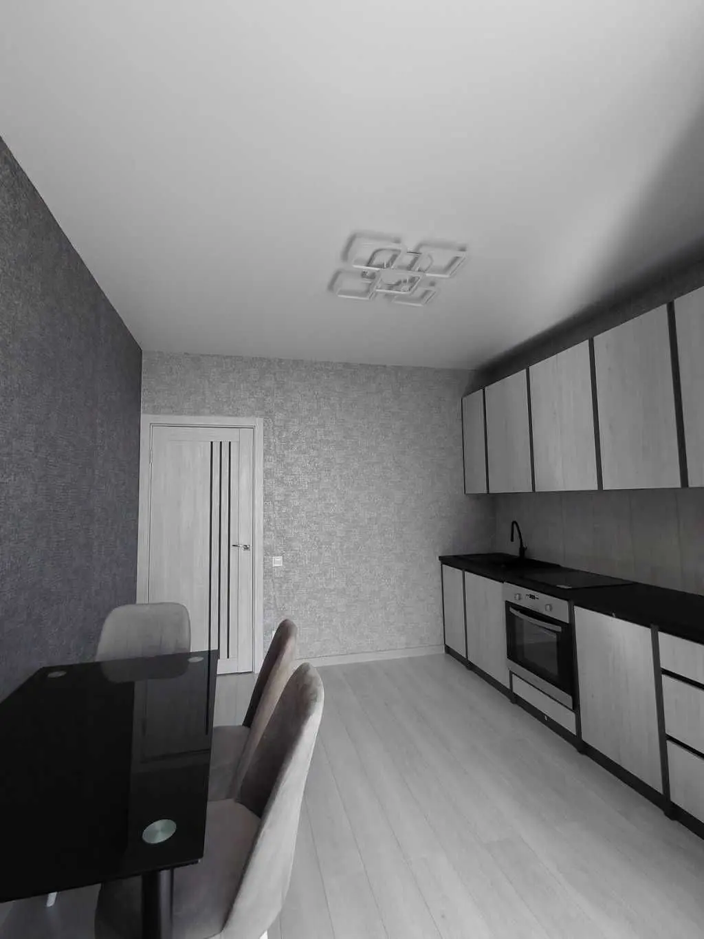 Фото Selling a 1-room apartment, 44 sq.m., Rivnenska Street 4 Lutsk, price: 68000 USD, code 9121