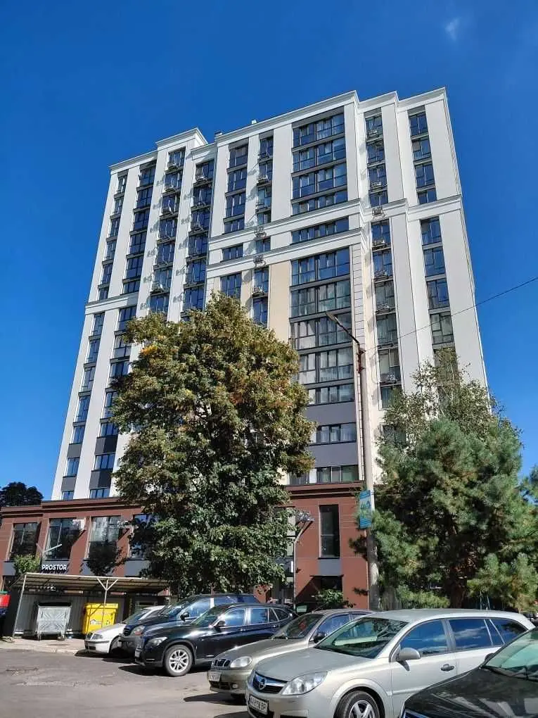 Фото Selling a 1-room apartment, 44 sq.m., Rivnenska Street 4 Lutsk, price: 68000 USD, code 9121