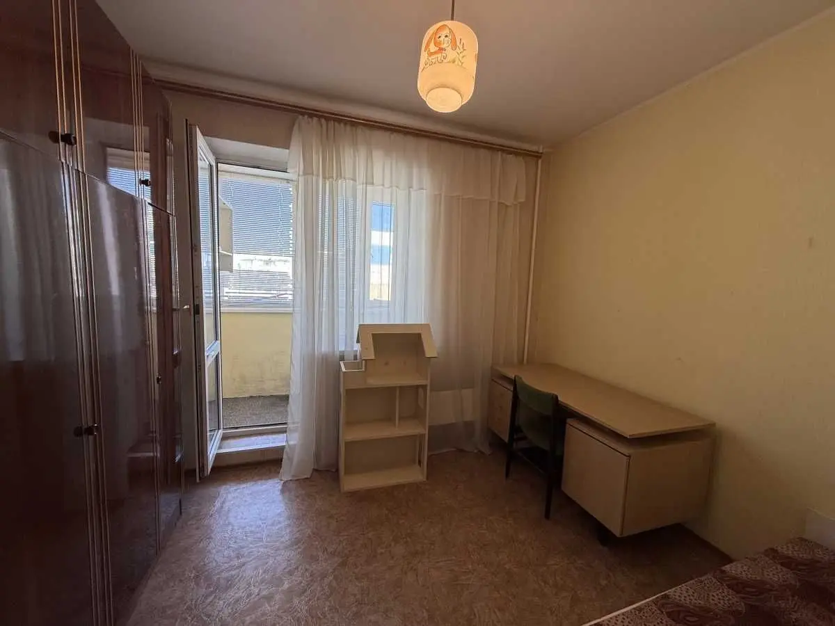 Фото Продаю 3 кімнатну квартиру, 70 кв. м, Симона Петлюри вул. (Черняховського)  Бровари, ціна: 57000 USD, код 9125