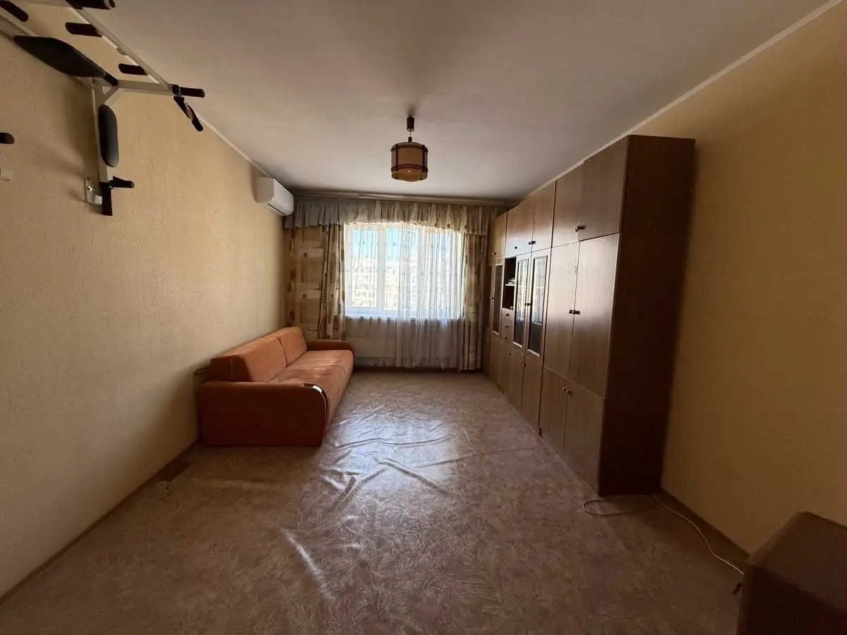 Фото Продаю 3 кімнатну квартиру, 70 кв. м, Симона Петлюри вул. (Черняховського)  Бровари, ціна: 57000 USD, код 9125