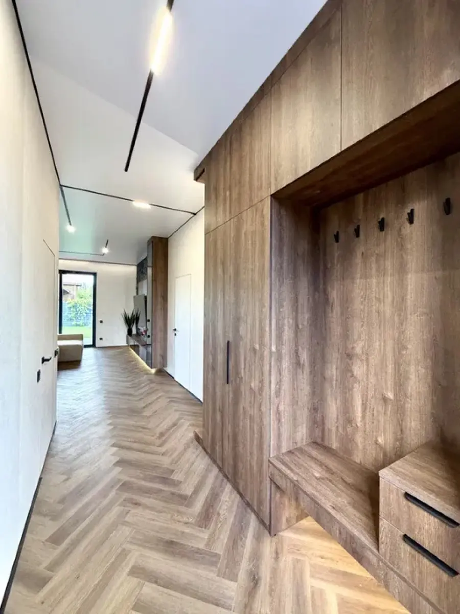 Фото Продаю будинок, 150 кв. м, Центральна вул.  Київ, ціна: 200000 $, код 9128