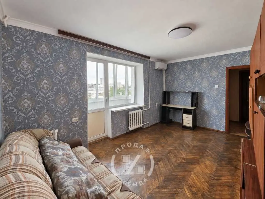 Фото Продаю 2 кімнатну квартиру, 45.4 кв. м, Олександра Пироговського вул. 8 Київ, ціна: 56000 USD, код 9132