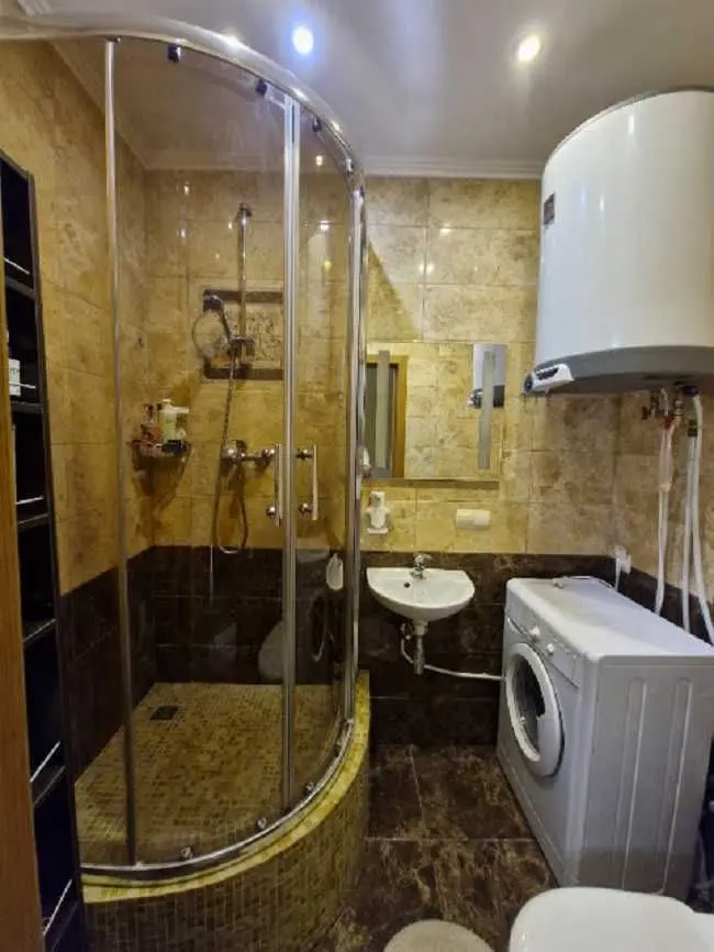 Фото Продаю 1-комнатную квартиру, 33.2 кв. м, Петра Калнышевского ул. (Михаила Майорова) 7 Киев, цена: 58000 USD, код 9133