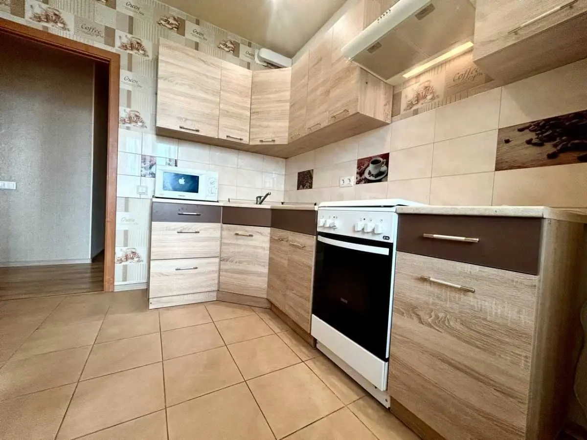 Фото Продаю 1 кімнатну квартиру, 46.4 кв. м, Юрія Шумського вул. 5 Київ, ціна: 80000 USD, код 9134