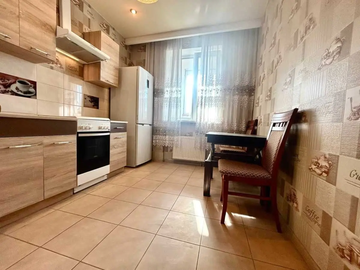 Фото Продаю 1 кімнатну квартиру, 46.4 кв. м, Юрія Шумського вул. 5 Київ, ціна: 80000 USD, код 9134