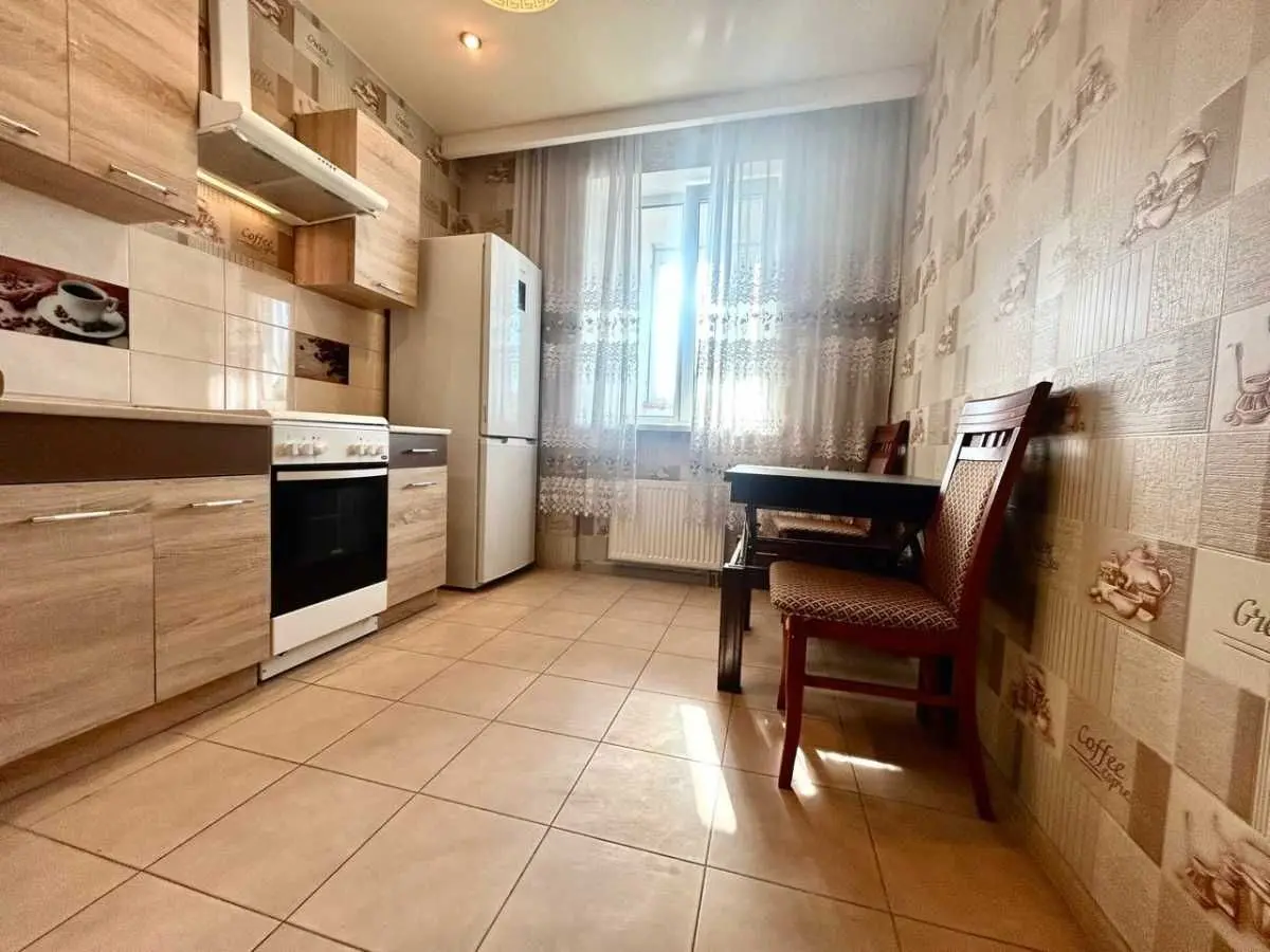 Фото Продаю 1 кімнатну квартиру, 46.4 кв. м, Юрія Шумського вул. 5 Київ, ціна: 80000 USD, код 9134