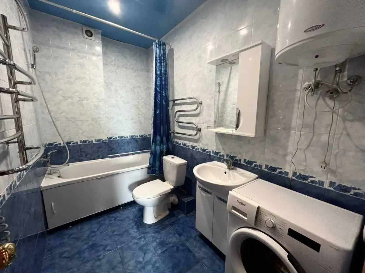 Фото Продаю 1 кімнатну квартиру, 46.4 кв. м, Юрія Шумського вул. 5 Київ, ціна: 80000 USD, код 9134