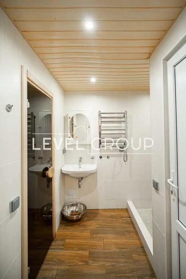 Фото Продаю будинок, 262 кв. м, Юліанська вул.  Рославичі, ціна: 320000 USD, код 9135