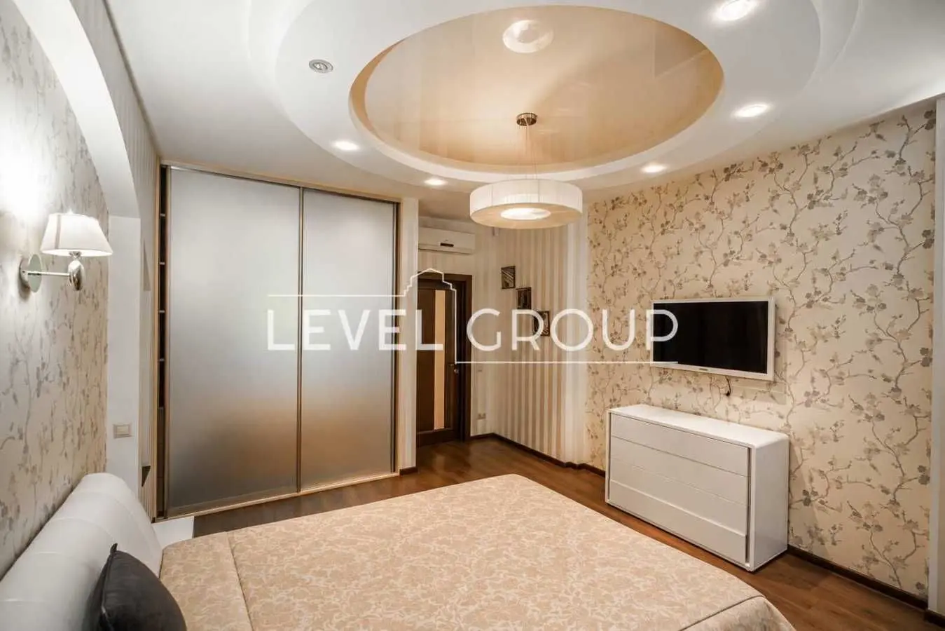Фото Продаю будинок, 262 кв. м, Юліанська вул.  Рославичі, ціна: 320000 USD, код 9135