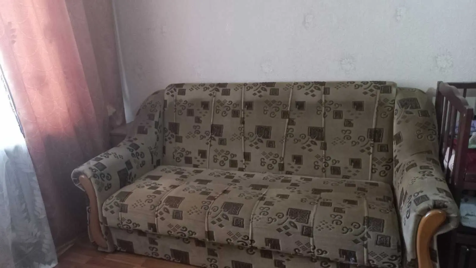 Фото Зняти 1 кімнатну квартиру, Маршала Конєва вул.  Київ в довгострокову оренду, ціна: 9999 UAH, код 9142