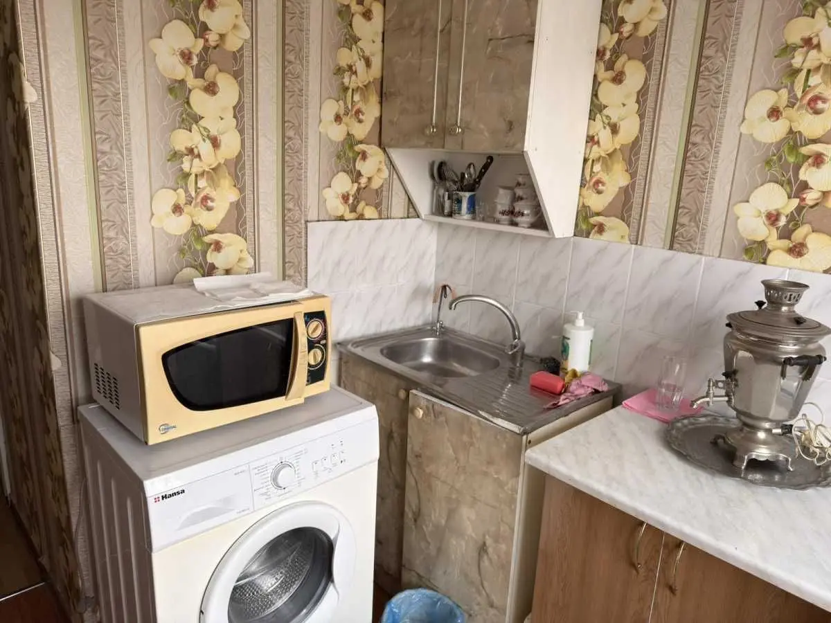 Фото Зняти 1 кімнатну квартиру, Мілютенка вул. 46 Київ в довгострокову оренду, ціна: 8000 UAH, код 9143