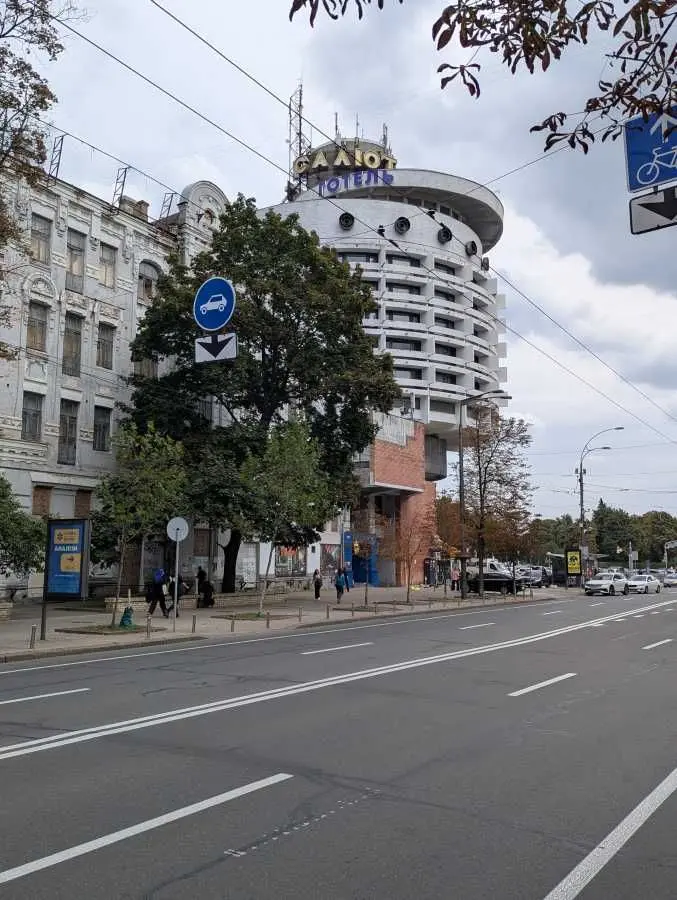 Фото Арендовать склад, Ивана Мазепы ул. (Январского Восстания) 14 Киев в долгосрочную аренду, цена: 30000 UAH, код 9146