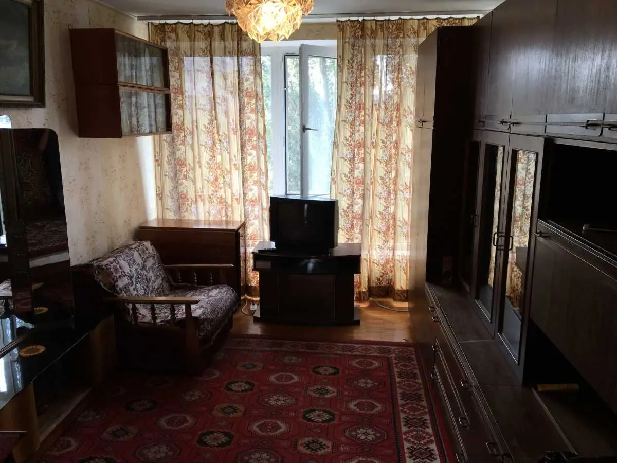 Фото Зняти 1 кімнатну квартиру, Братиславська вул. 12 Київ в довгострокову оренду, ціна: 9500 UAH, код 9153