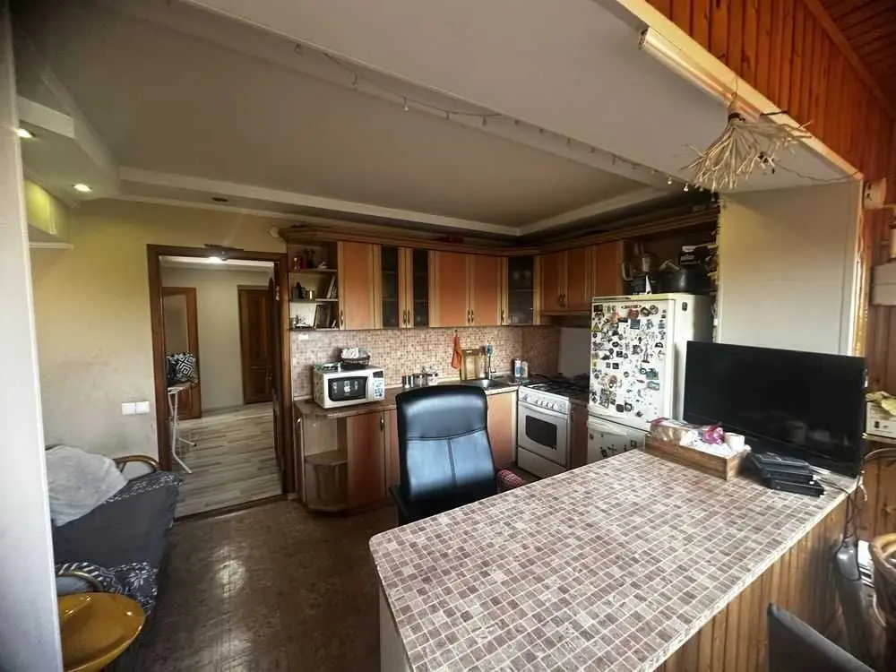 Фото Продаю 2 кімнатну квартиру, 59 кв. м, Центральна вул.  Гора, ціна: 47000 USD, код 9157