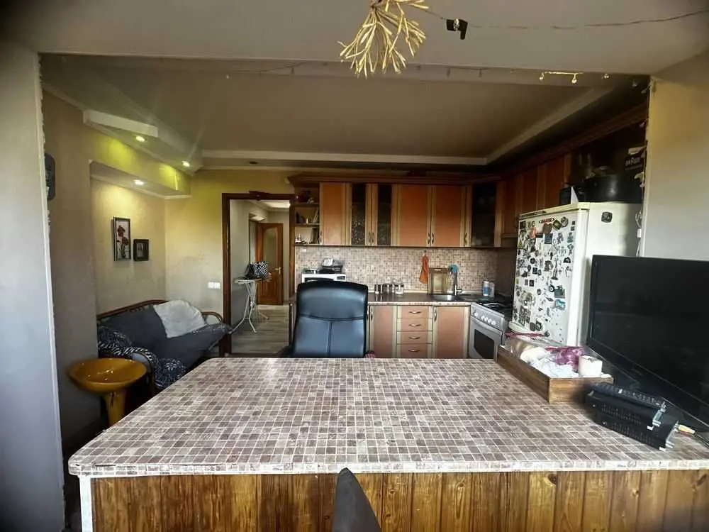 Фото Продаю 2 кімнатну квартиру, 59 кв. м, Центральна вул.  Гора, ціна: 47000 USD, код 9157