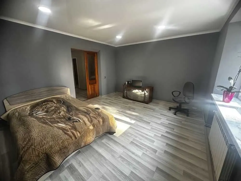 Фото Продаю 2 кімнатну квартиру, 59 кв. м, Центральна вул.  Гора, ціна: 47000 USD, код 9157