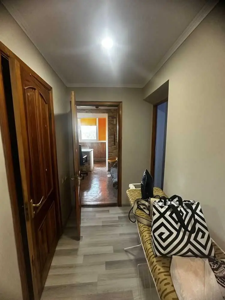 Фото Продаю 2 кімнатну квартиру, 59 кв. м, Центральна вул.  Гора, ціна: 47000 USD, код 9157