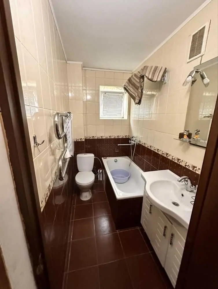 Фото Selling a 1-room apartment, 31 sq.m., Mykhaila Kalmykova street (Telmana Street)  Boryspil, price: 29800 USD, code 9158