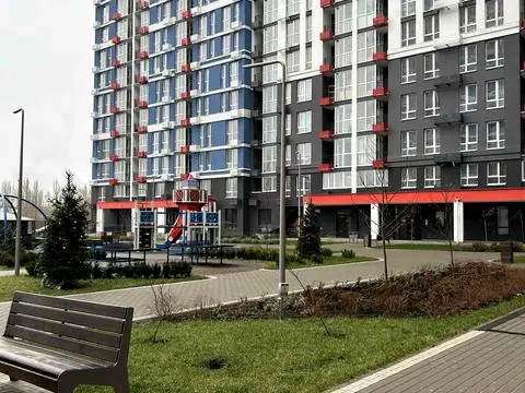 Фото Продаю 1 кімнатну квартиру, 43 кв. м, Канальна вул. 8 Київ, ціна: 63000 $, код 9160