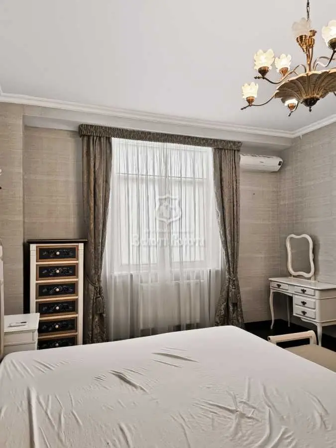 Фото Продаю 2 кімнатну квартиру, 90.3 кв. м, Звіринецька вул.  Київ, ціна: 149900 USD, код 9165