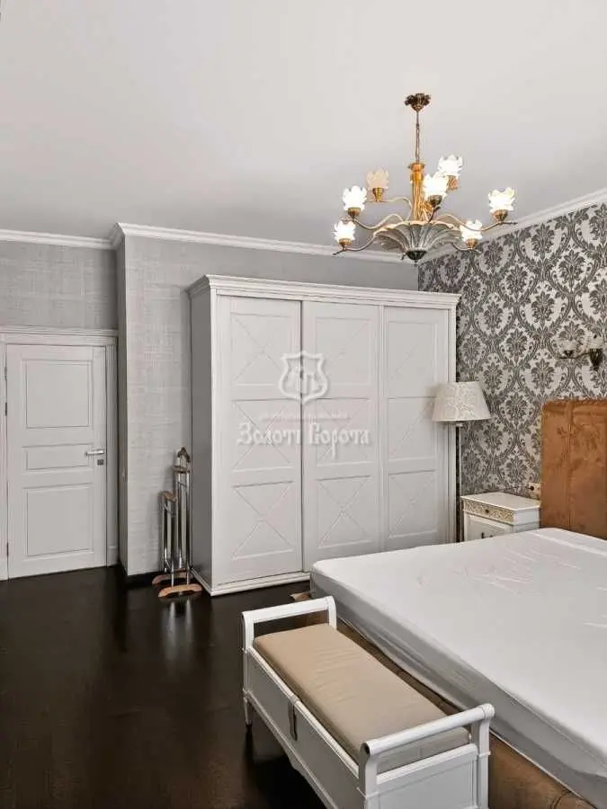 Фото Продаю 2 кімнатну квартиру, 90.3 кв. м, Звіринецька вул.  Київ, ціна: 149900 USD, код 9165
