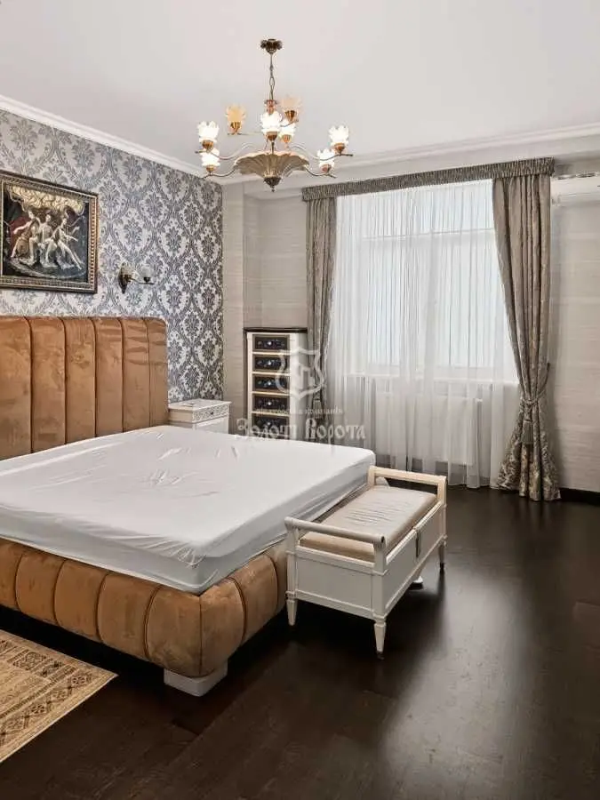 Фото Продаю 2 кімнатну квартиру, 90.3 кв. м, Звіринецька вул.  Київ, ціна: 149900 USD, код 9165