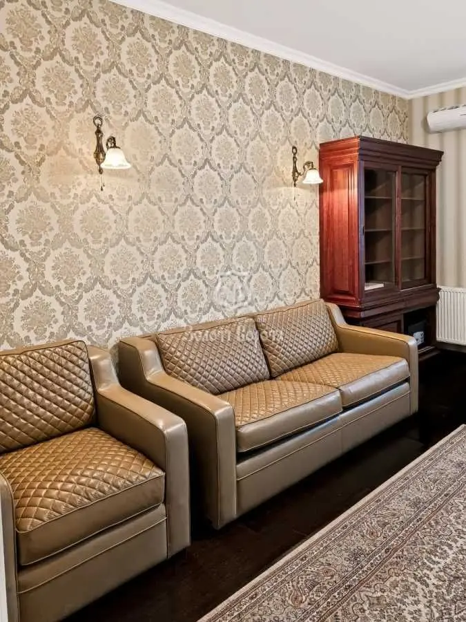 Фото Продаю 2 кімнатну квартиру, 90.3 кв. м, Звіринецька вул.  Київ, ціна: 149900 USD, код 9165