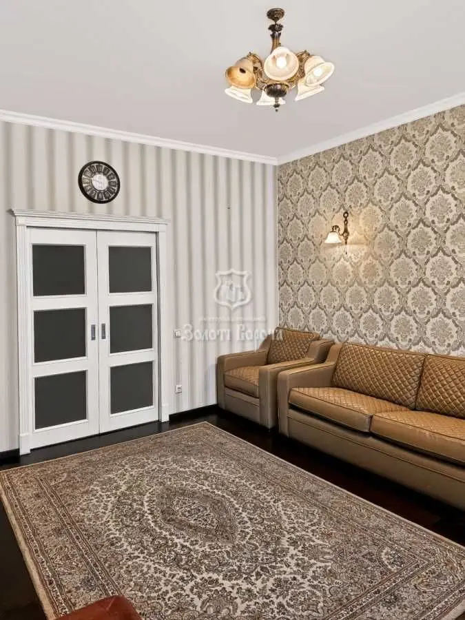 Фото Продаю 2 кімнатну квартиру, 90.3 кв. м, Звіринецька вул.  Київ, ціна: 149900 USD, код 9165