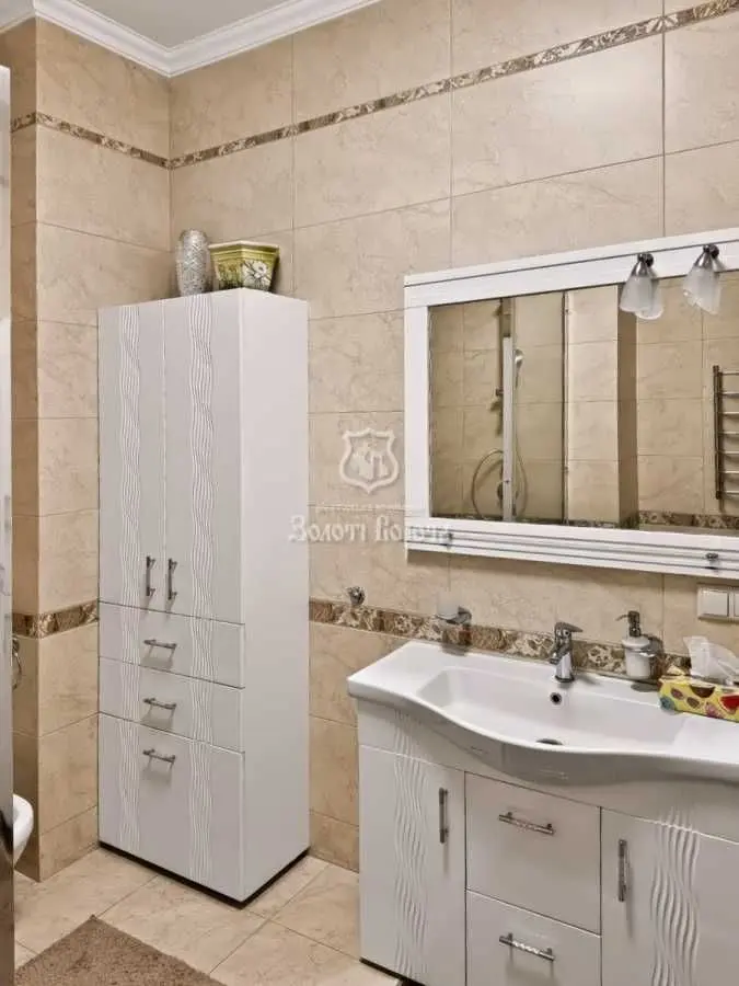 Фото Продаю 2 кімнатну квартиру, 90.3 кв. м, Звіринецька вул.  Київ, ціна: 149900 USD, код 9165