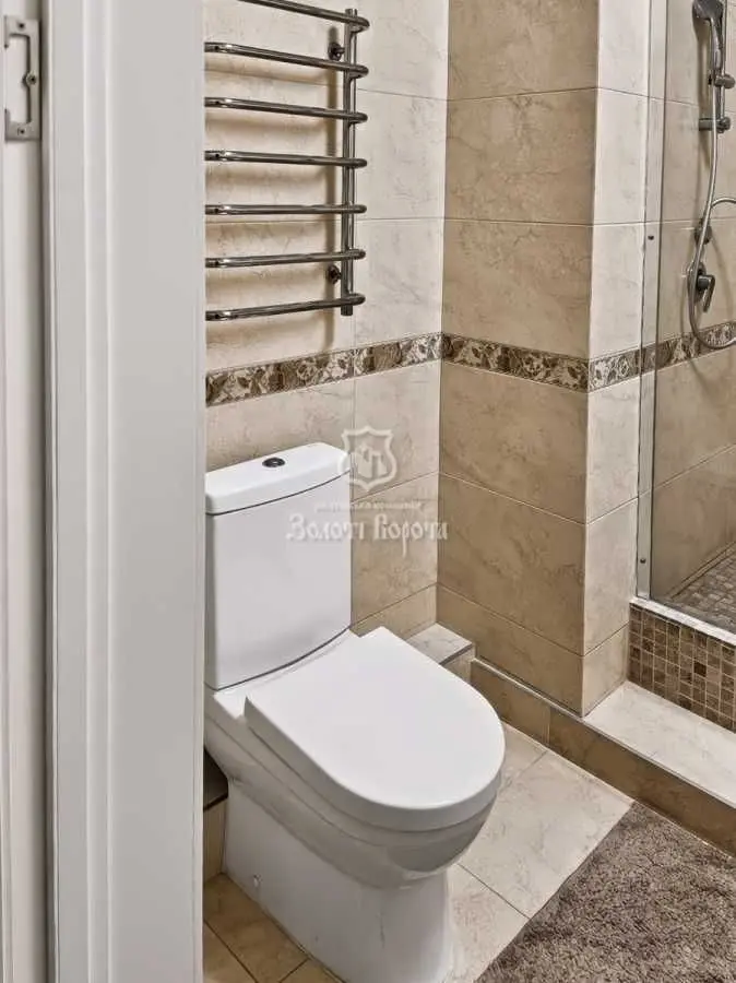 Фото Продаю 2 кімнатну квартиру, 90.3 кв. м, Звіринецька вул.  Київ, ціна: 149900 USD, код 9165