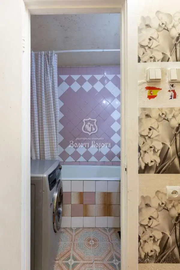Фото Продаю 1 кімнатну квартиру, 34 кв. м, Лук’янівська вул. 21 Київ, ціна: 49000 USD, код 9166