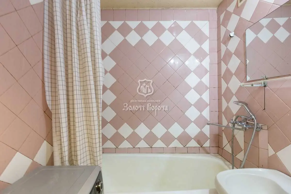 Фото Продаю 1 кімнатну квартиру, 34 кв. м, Лук’янівська вул. 21 Київ, ціна: 49000 USD, код 9166