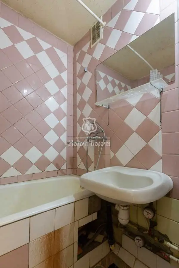 Фото Продаю 1 кімнатну квартиру, 34 кв. м, Лук’янівська вул. 21 Київ, ціна: 49000 USD, код 9166