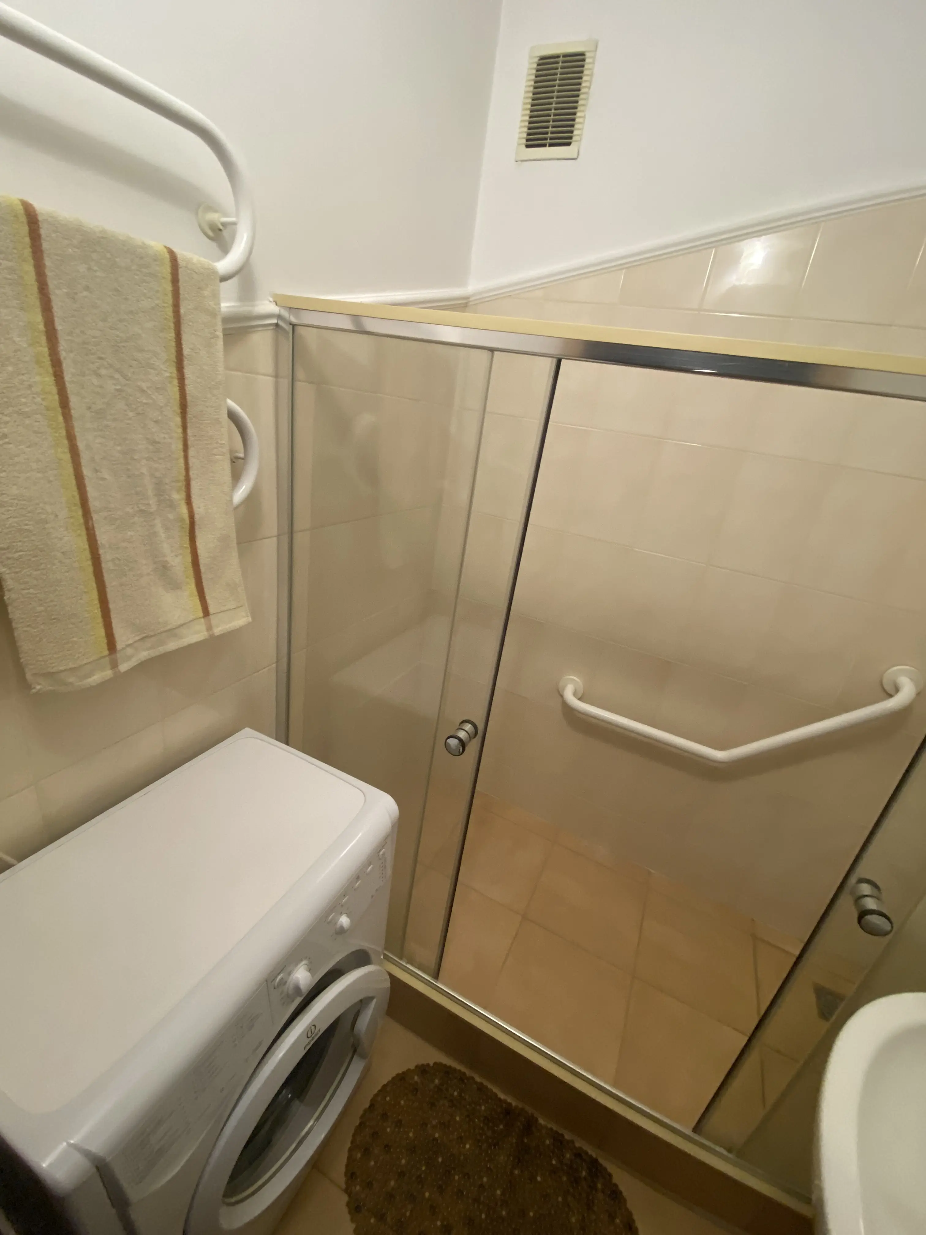 Фото Rent a 2-room apartment, Vitriani Hory Street 3 Kyiv for long-term rent, price: 14500 UAH, code 9170