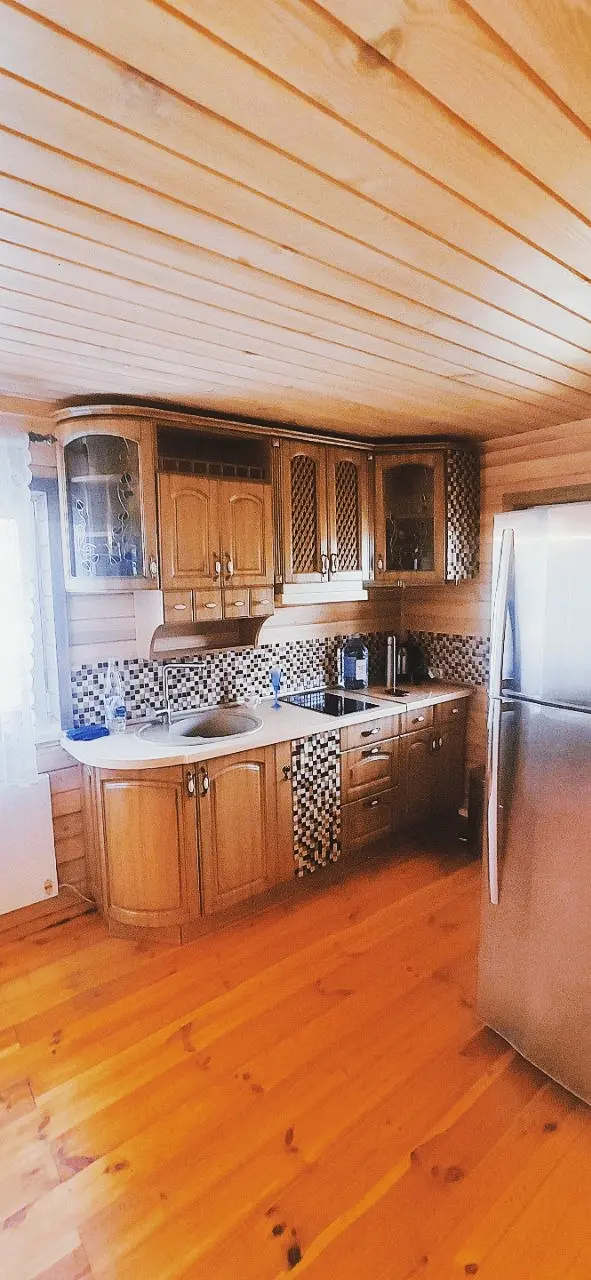 Фото Зняти будинок, 6-а лінія  Київ в довгострокову оренду, ціна: 26000 UAH, код 9173