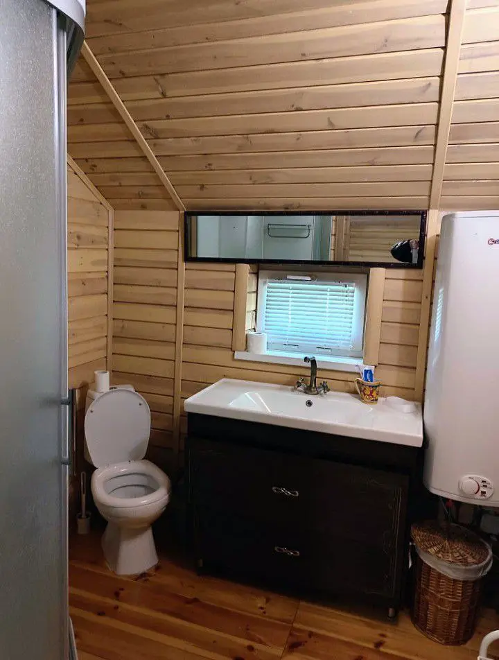 Фото Зняти будинок, 6-а лінія  Київ в довгострокову оренду, ціна: 26000 UAH, код 9173
