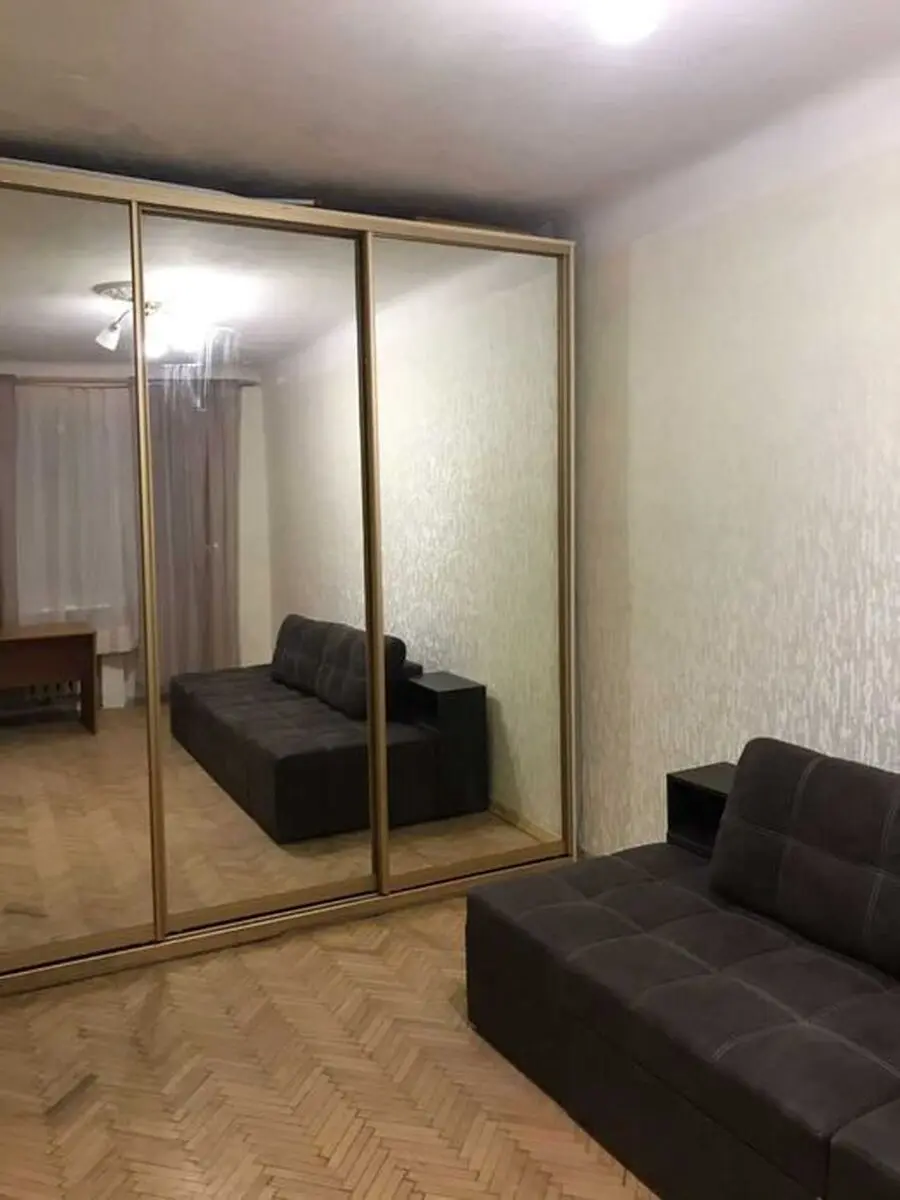 Фото Снять 1-комнатную квартиру, Нижнеюрковская ул.  Киев в долгосрочную аренду, цена: 12000 грн, код 9177