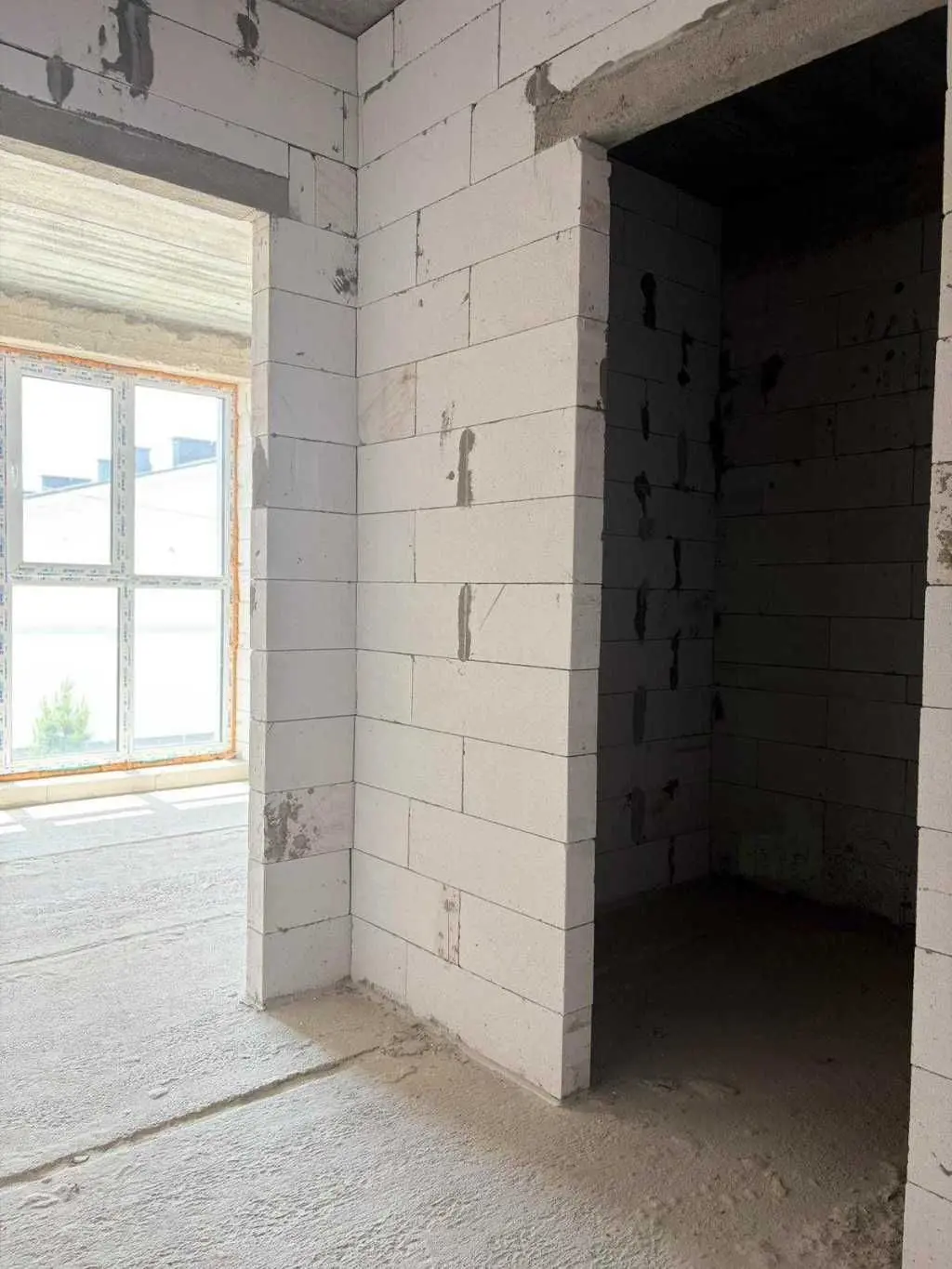 Фото Selling a 2-room apartment, 74 sq.m., Yasna street  Boryspil, price: 52000 USD, code 9181