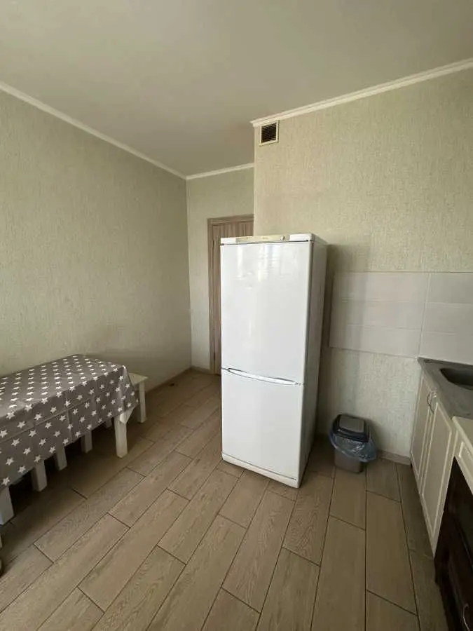 Фото Зняти 1 кімнатну квартиру, Дружби вул.  Київ в довгострокову оренду, ціна: 9000 UAH, код 9183