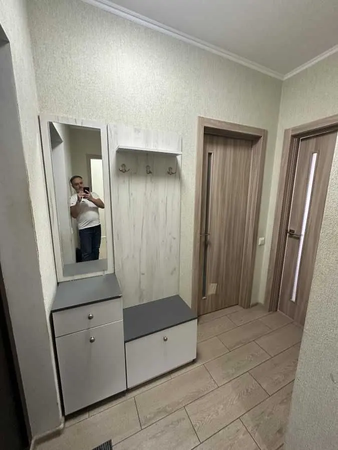 Фото Зняти 1 кімнатну квартиру, Дружби вул.  Київ в довгострокову оренду, ціна: 9000 UAH, код 9183