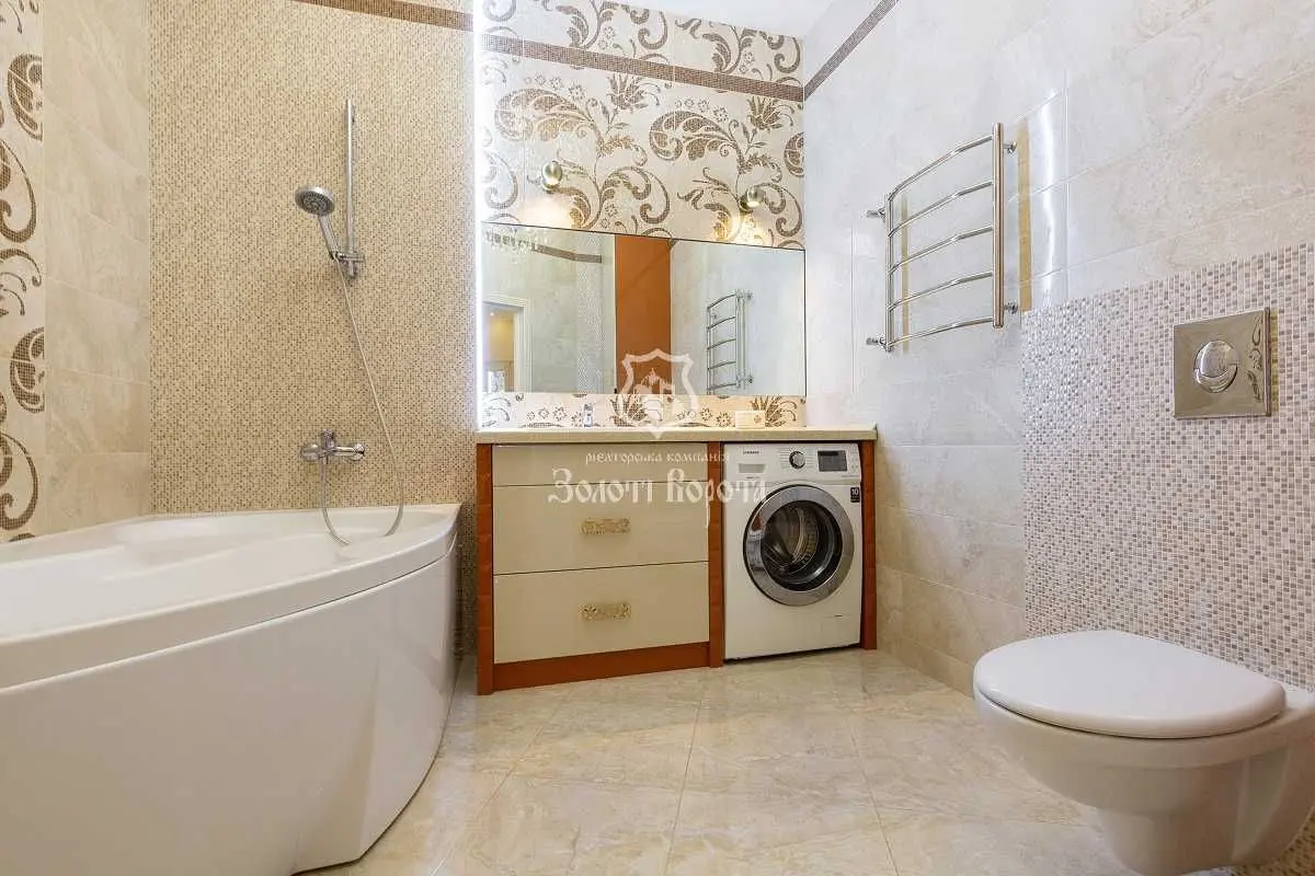 Фото Selling a 1-room apartment, 68.2 sq.m., Yevhena Konovaltsia Street (Schorsa Street) 44а Kyiv, price: 170000 USD, code 9185