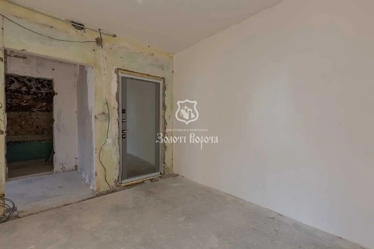 Фото Продаю 3 кімнатну квартиру, 75.6 кв. м, Європейського Союзу просп.  Київ, ціна: 59000 USD, код 9187
