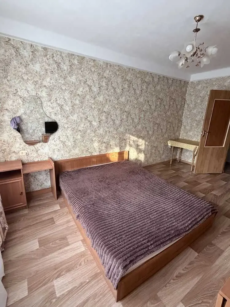 Фото Selling a 2-room apartment, 47 sq.m., Marshala Konieva Street  Kyiv, price: 50000 USD, code 9190