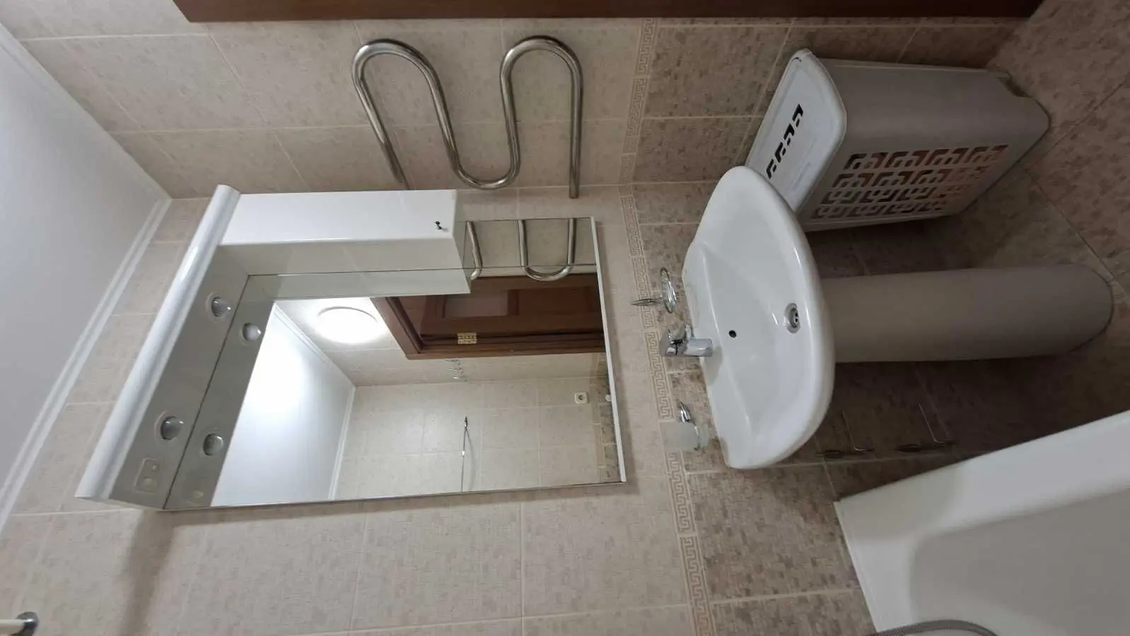 Фото Продаю 3 кімнатну квартиру, 71.3 кв. м, Володимира Дурдуківського вул. (Бонч-Бруєвича)  Київ, ціна: 85000 USD, код 9197